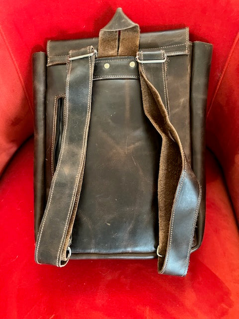 Leather bag